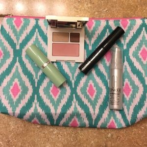 Clinique travel bundle